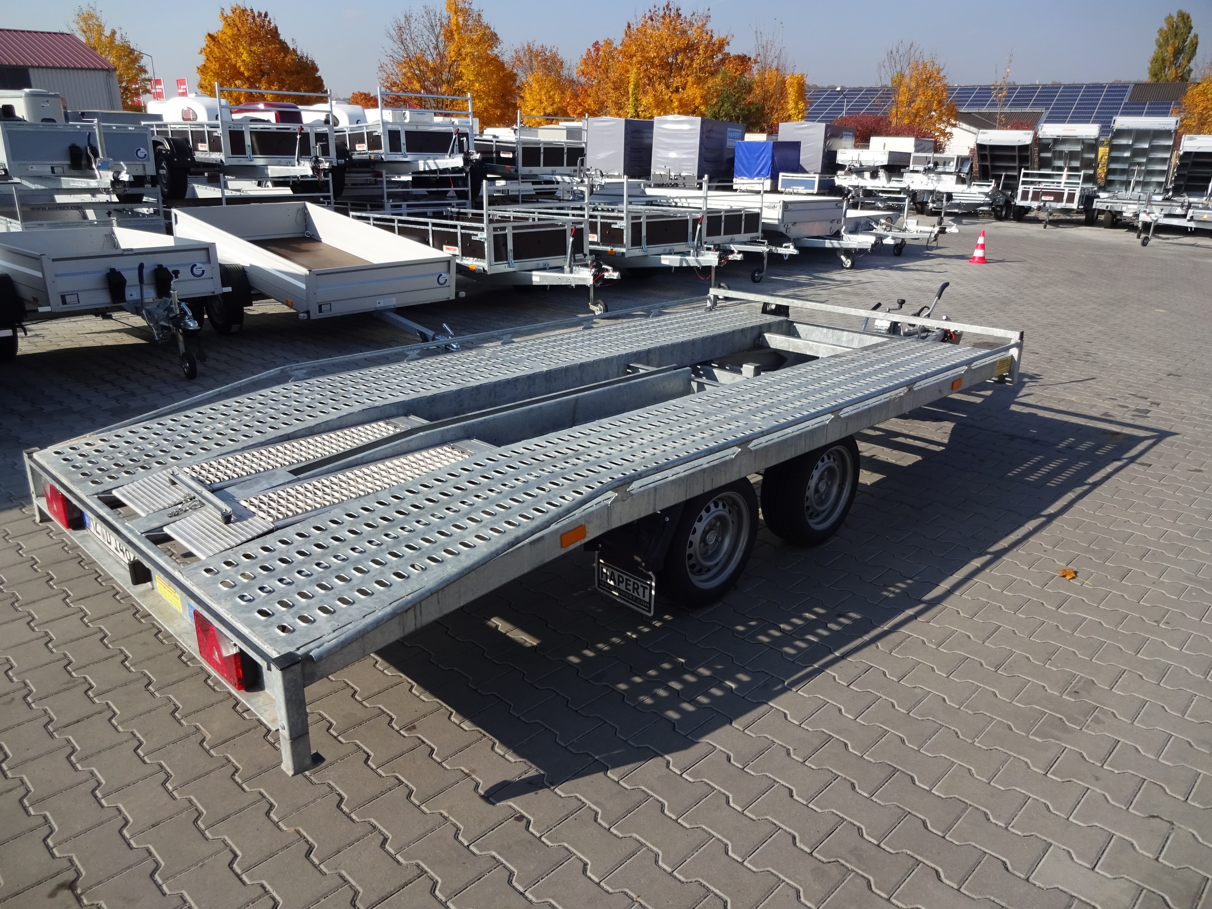 Kippbare Autotransporter | 2700KG