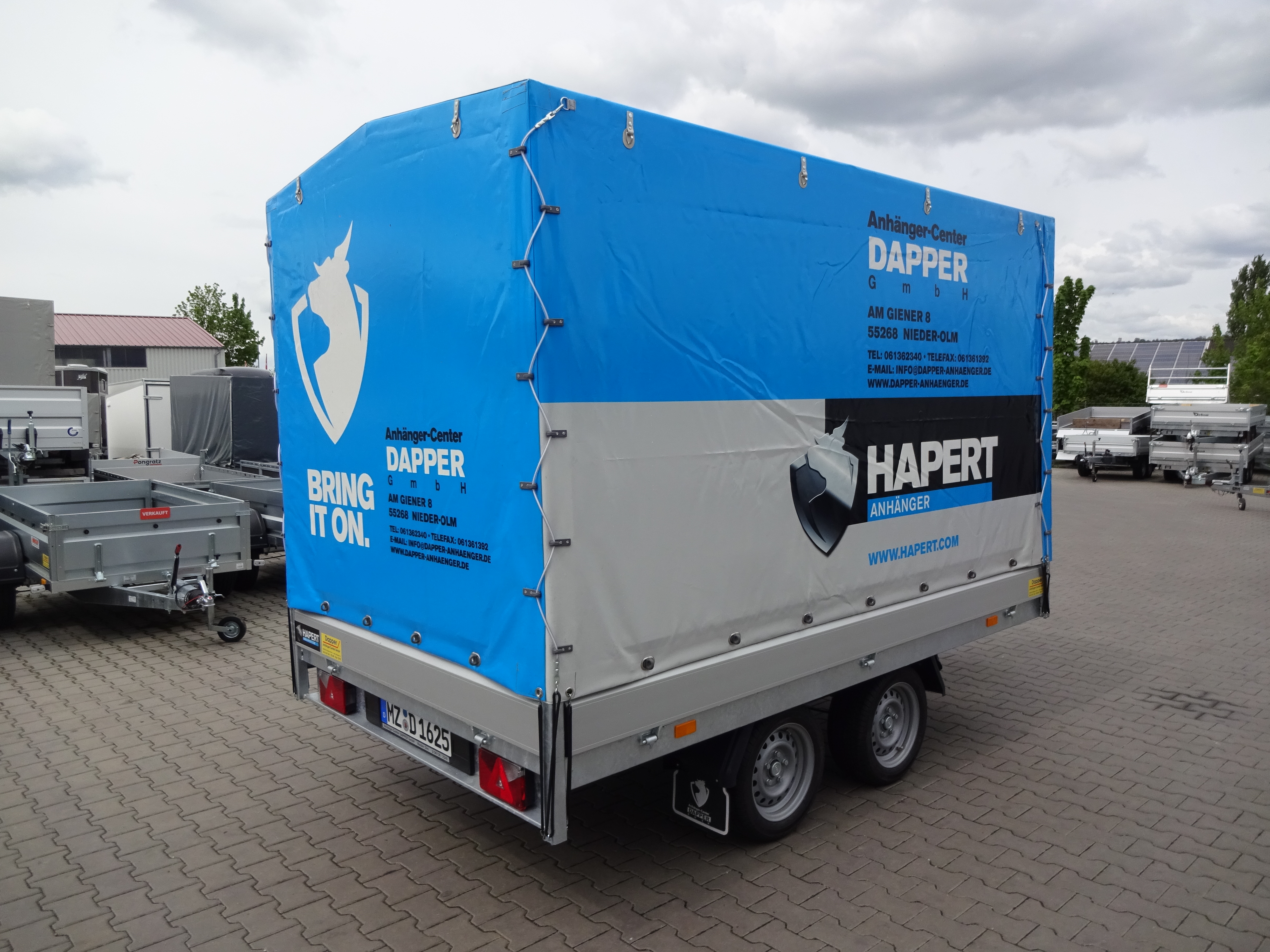 HAPERT AZURE H-2 | Tandemachser Anhänger mit Plane & Spriegel | 2000 KG