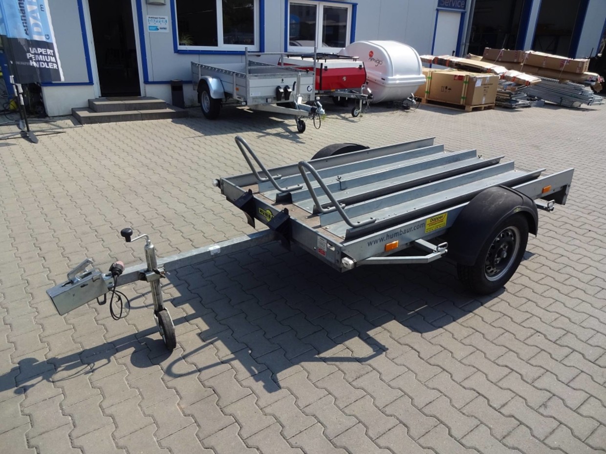 HUMBAUR Motorradtransporter | Ungebremst 750 KG